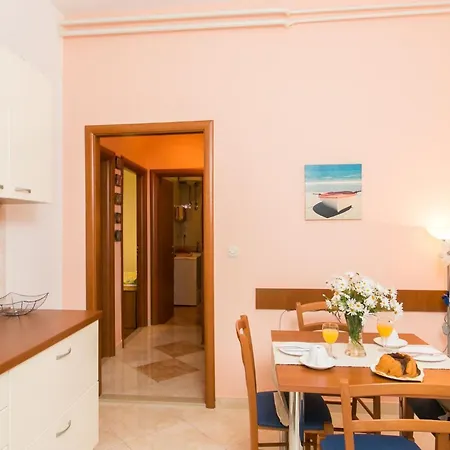 Michelle 두브로브니크